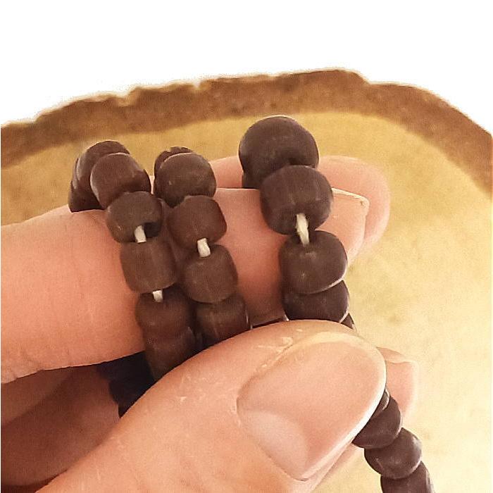 B-140 ガラスビーズ スリガラス ブラウン 1連約120粒以上 オールド感 アクセサリー 材料 パーツ |  | 04