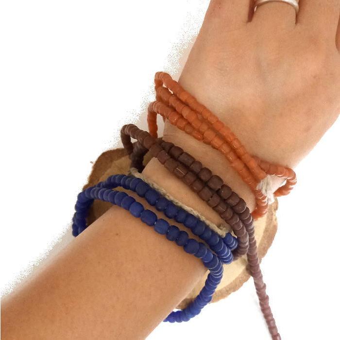 B-140 ガラスビーズ スリガラス ブラウン 1連約120粒以上 オールド感 アクセサリー 材料 パーツ |  | 05