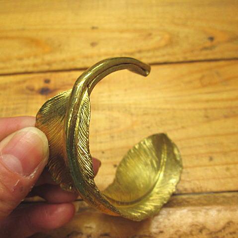 フェザー バングル Brass 真鍮製 (腕輪) サイズ合わせます メンズ/レディース/インディアン |  | 02
