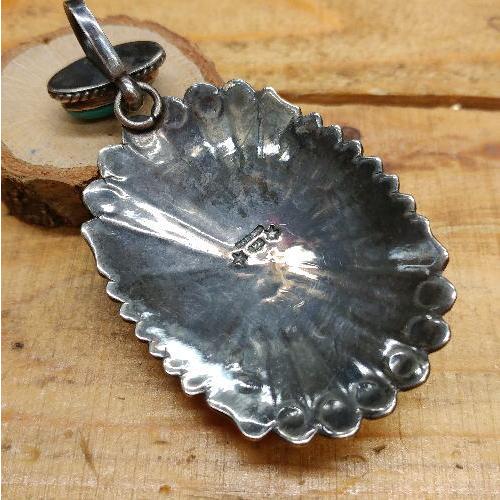 ベアクロウペンダント 熊爪トップ ターコイズ&Silver925ハンドメイド/インディアン/ナバホ /ターコイズ　ペンダント/インディアン/ペンダント/インディア… |  | 02