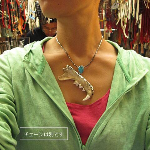 ターコイズペンダントターコイズ トップ 謎の顎 猫科?  ハンドメイド/インディアン/ナバホ /ターコイズ　ペンダント/インディアン/ペンダント/インディアンジ… |  | 06
