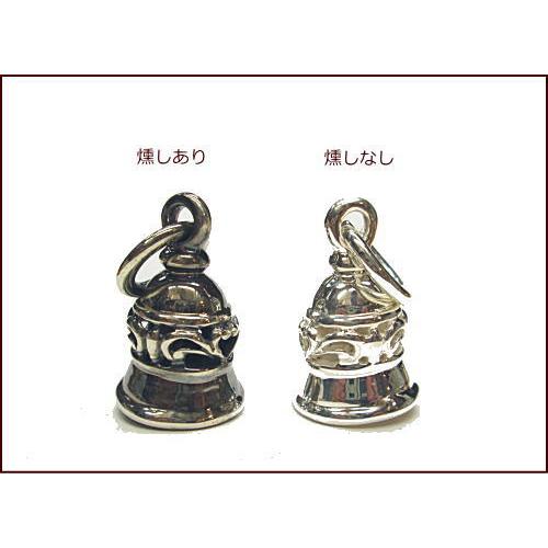 シルバーベル ベル 鐘 ペンダント Silver925 カラー選べる革紐付き 燻しありなし トップ　男女兼用　ギフト　プレゼント　クリスマス |  | 02