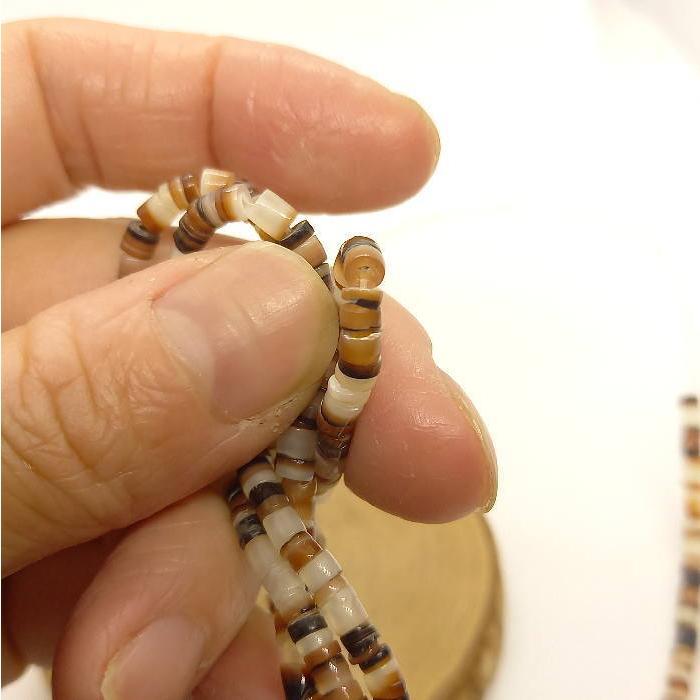 B-115 シェルビーズ 1連約60ｃｍ前後×太さ約3ｍｍ前後  ネイティブアメリカン アクセサリー  全13色 材料 貝 ビーズ サントドミンゴ インディアン 海 |  | 09