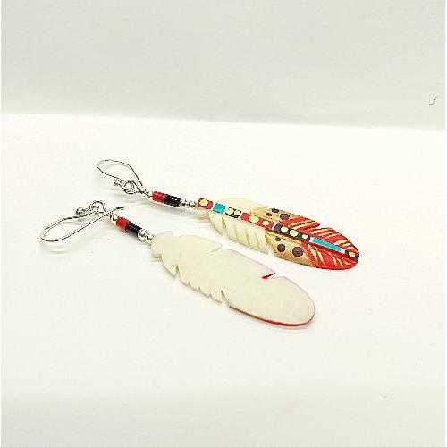 フェザー ピアス(レッド) ハンドペインティング インディアンスタイル ボーン ネイティブ インディアンジュエリー |  | 01