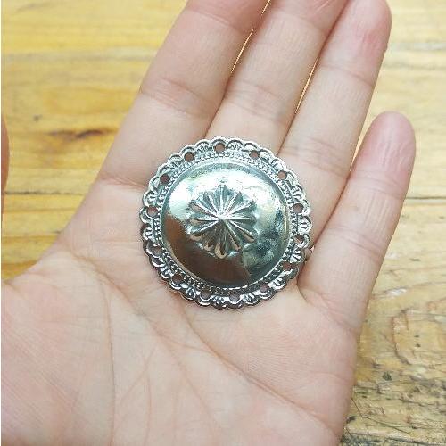 スタンピング コンチョ アパカー(白銅) シルバーカラー レザークラフト 材料 ヘアアクセサリー パーツ |  | 03