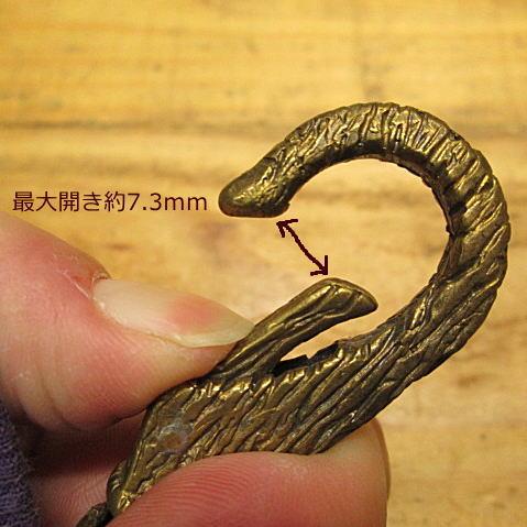 真鍮製キーホルダー フック 木目調 真鍮 パーツ アンティーク色 /キーホルダー/フック/金具/ドロップカン/ナスカン |  | 02