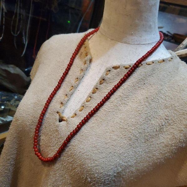 B-15 約6.3mmホワイトハート ガラス ビーズ赤色 1連140粒以上 オールド/インディアン/ ネイティブアメリカン アクセサリー /材料 |  | 05