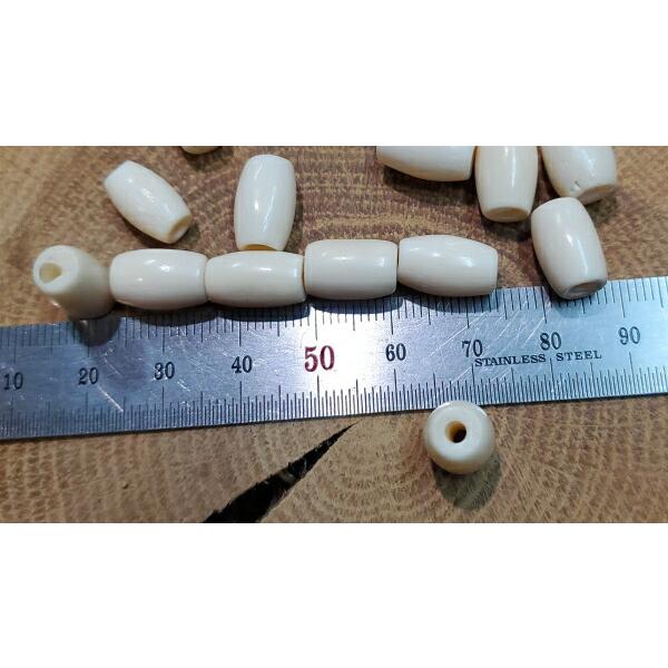 ｂ-1　ボーンビーズ ホワイト/白樽型 数量1で10粒入り 長さ約1.2〜1.3ｃｍ 材料 パーツ アクセサリー 製作に |  | 01