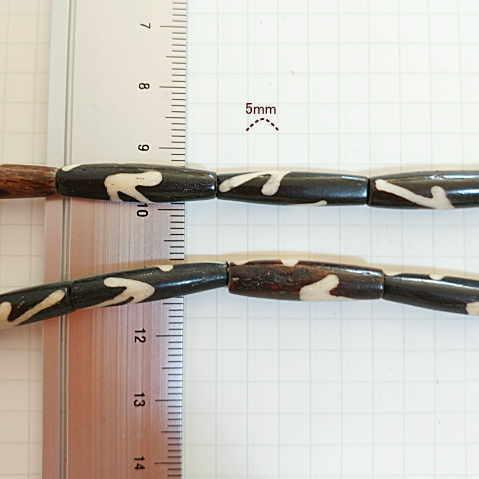 BB-13 ボーンビーズ 骨 パイプ チキンフット柄1連売り 1連1000円(税別) 焦げ茶色染め ブラウン パーツ アクセサリー ビーズ クラフト |  | 02