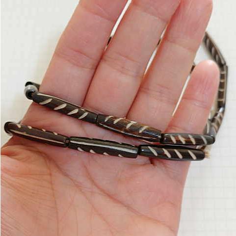 BB-18 ボーンビーズ 骨 パイプ1連売り 1連1000円(税別) 焦げ茶色染め ブラウン パーツ アクセサリー ビーズ クラフト |  | 03