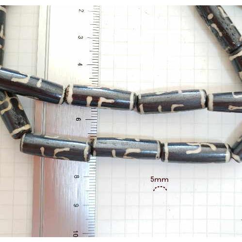 BB-9 ボーンビーズ 骨 長いタイプ1連売り 1連1000円(税別) 卍 焦げ茶色染め ブラウン パーツ アクセサリー ビーズ クラフト |  | 03