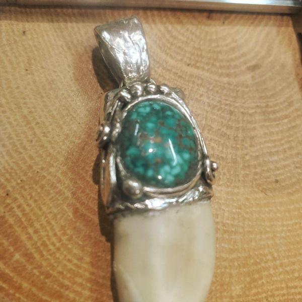 rym-13熊牙ターコイズペンダント!オールドチベタリアンターコイズ! |  | 05