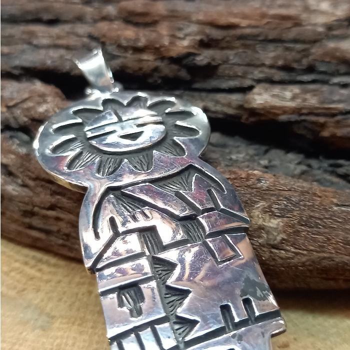 rym-22 オーバーレイペンダント 一点物 カチナドール サンフェイス ネックレス ハンドメイド アクセサリー 男女兼用 ゲテモノ インディアンジュエリー |  | 03