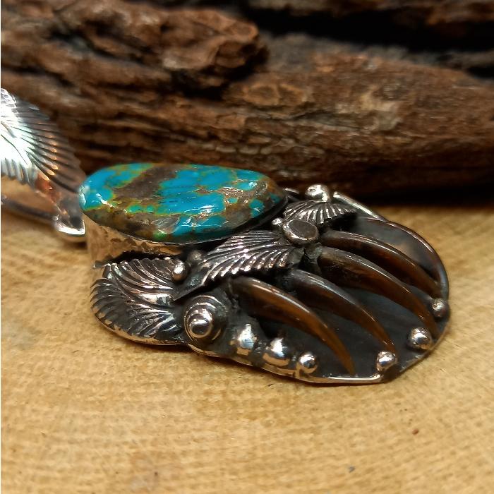 rym-27 ベアハンド 熊の手モチーフ ターコイズペンダント 一点物 ネックレス ハンドメイド アクセサリー  ゲテモノ インディアンジュエリー ナバホスタイル |  | 02