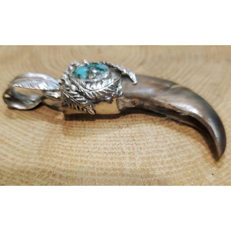 rym-31 熊爪 ベアクロー ターコイズ ペンダント 一点物 rym-31 熊爪 ベアクロー ターコイズ ペンダント 一点物