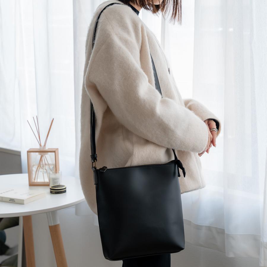 ショルダーバッグ バッグ メンズ レディース 大人 斜めがけバッグ ワン