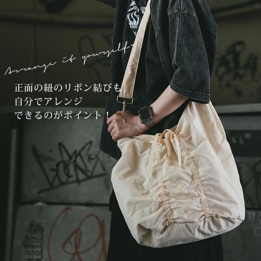 アイボリーリボン付きショルダーバッグ ショルダーバッグ ショルダー ナイロン リボン ギャザー レディース