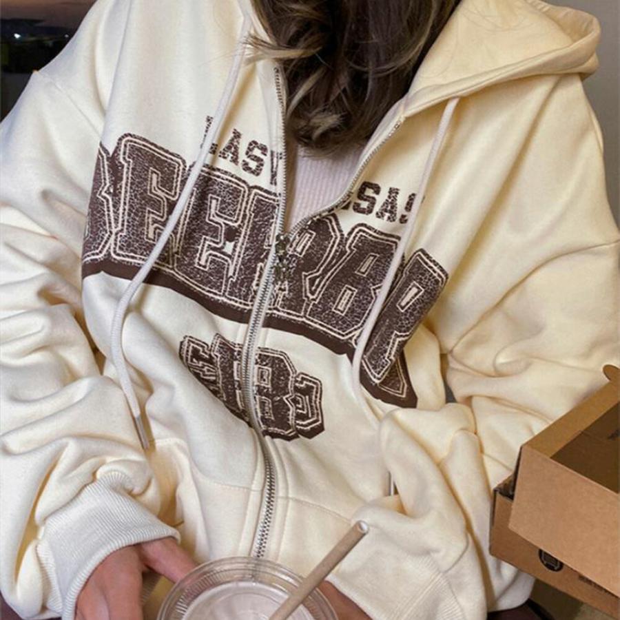 OURきれいめパーカー　リッチベージュ　完売再販なし きれいめパーカー – OURHOME