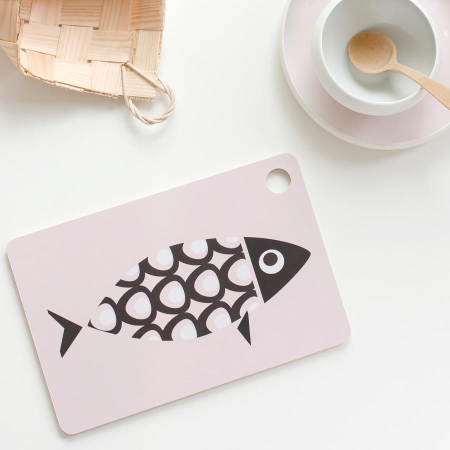 カッティングボード 魚柄 木製 北欧 フィンランド おしゃれ かわいい