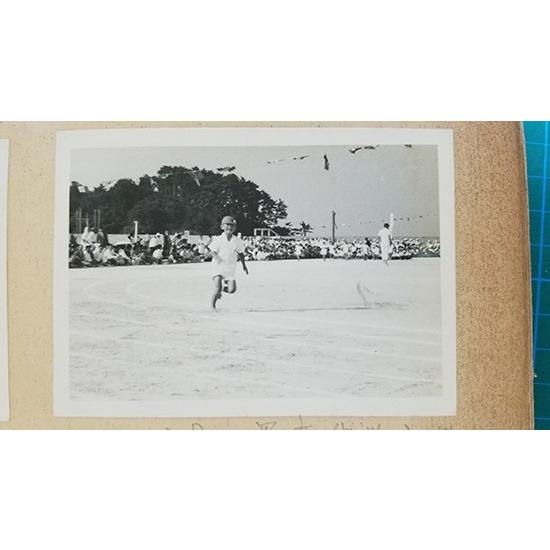写真 デジタル化 高画質 アルバム バラ 写真 整理 綺麗 高画質 800dpi 丁寧 安い L版 1枚 6円 紙写真2000枚デジタル化 |  | 02