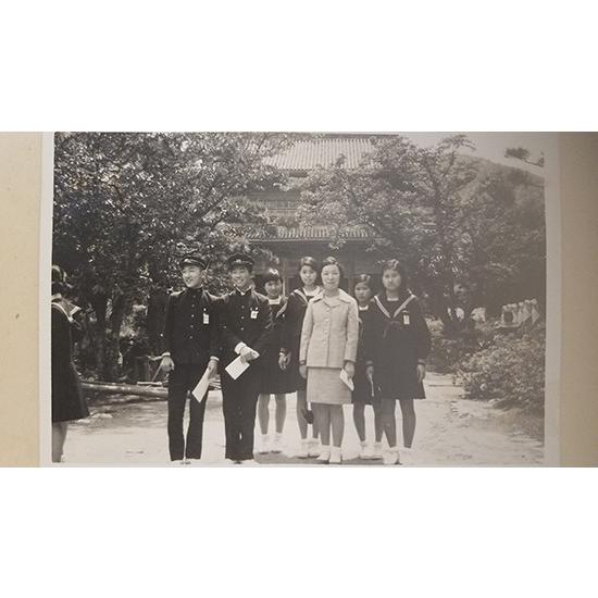 写真 デジタル化 高画質 アルバム バラ 写真 整理 綺麗 高画質 800dpi 丁寧 安い L版 1枚 6円 紙写真2000枚デジタル化 |  | 07