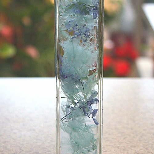 ハーバリウムフラワー・ 角瓶の中の植物 ブルー 新感覚のフラワー