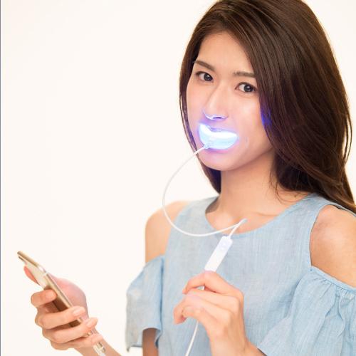 新品　DR.WHITE ドクターホワイト LED 在庫処分特価 DR.WHITE ドクターホワイト ジェル4個セット セル