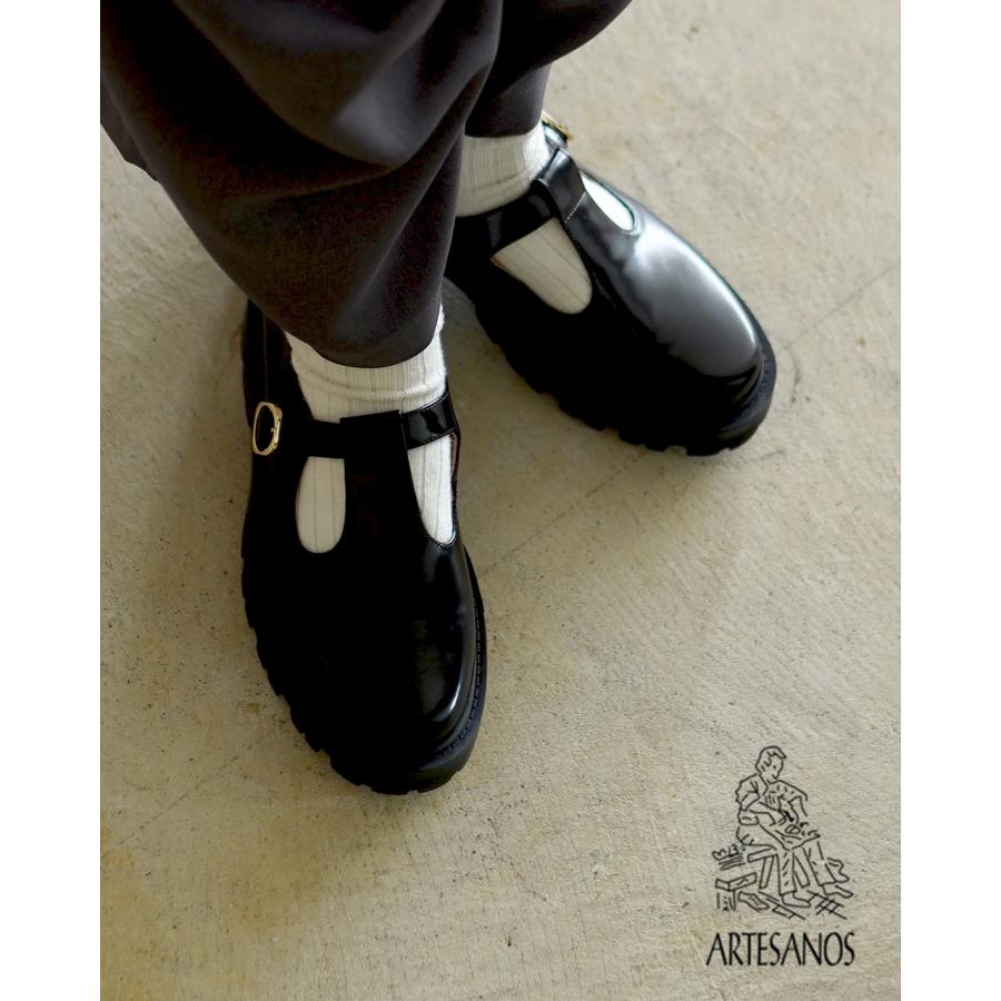 ARTESANOS（アルテサノス） ARTESANOS Tストラップシューズ レザー