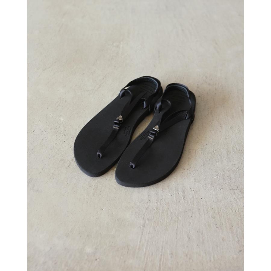BEAUTIFUL SHOES（ビューティフルシューズ） ベアフットサンダル