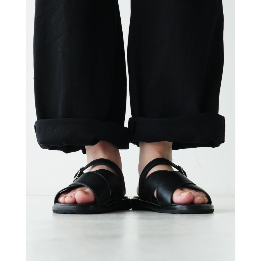 BEAUTIFUL SHOES（ビューティフルシューズ） クロスサンダル オープン