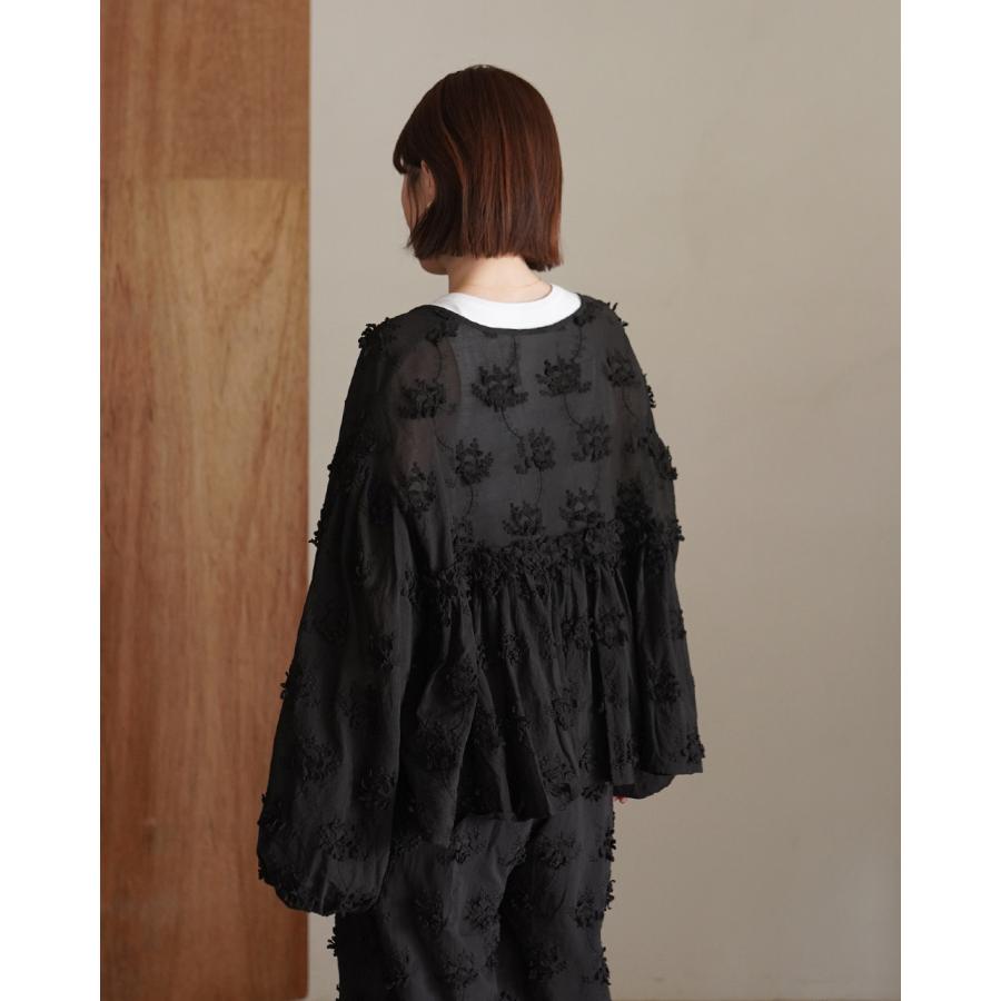 crinkle crinkle crinkle 3Dレース　ボレロ　ジャケット crinkle crinkle crinkle（クリンクルクリンクルクリンクル）の