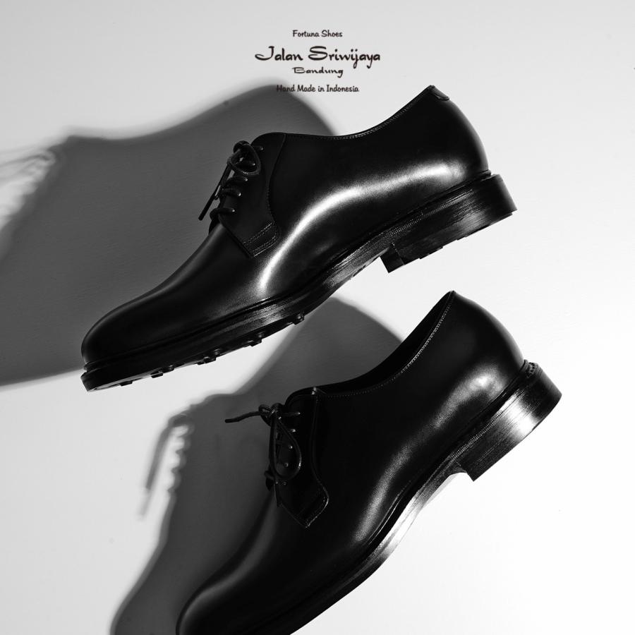 JALAN SRIWIJAYA 98651 Tokio / BLACK 8.5