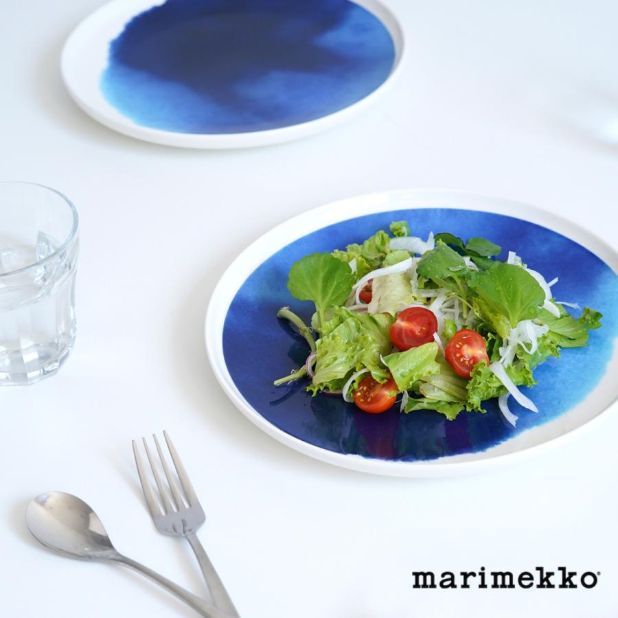 マリメッコ marimekko サーパイヴァキルヤ Saapaivakirja プレート 2021秋冬 52631-6-6008｜crouka