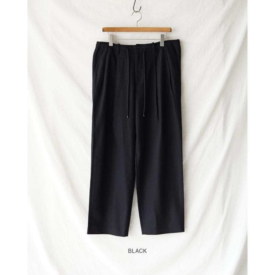 マーカウェア MARKAWARE パンツ オーガニックコットンサバイバルクロス   ダブルプリーテッドイージートラウザーズ メンズ A26A93PT02C 【レビュー企画対象】の画像