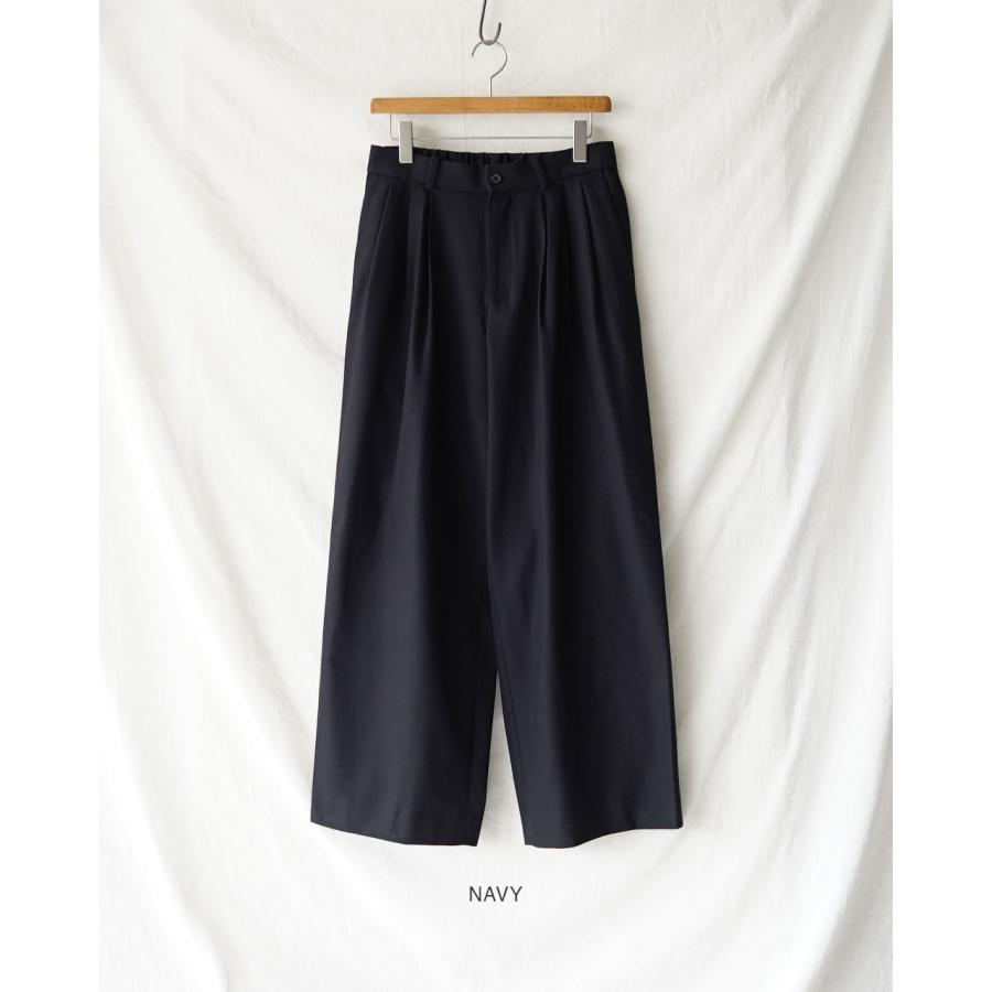 マーカウェア MARKAWARE パンツ オーガニックコットンサバイバルクロス トリプルプリーテッドワイドトラウザーズ メンズ A26A93PT03C 【レビュー企画対象】 xp10の画像