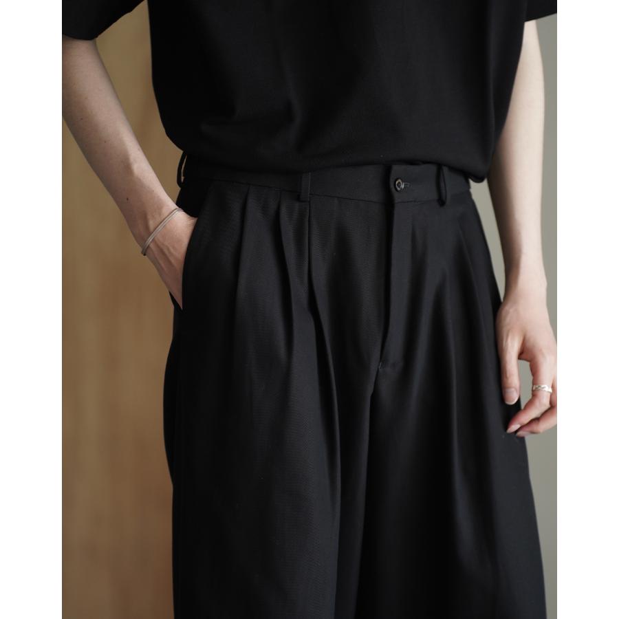 マーカウェア MARKAWARE パンツ オーガニックコットンサバイバルクロス トリプルプリーテッドワイドトラウザーズ メンズ A26A93PT03C 【レビュー企画対象】 xp10の画像