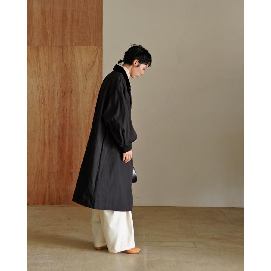 【美品】mizuiroind ミズイロインド ロングコート ブラック mizuiroind（ミズイロインド）の「スタンドカラーロングコート