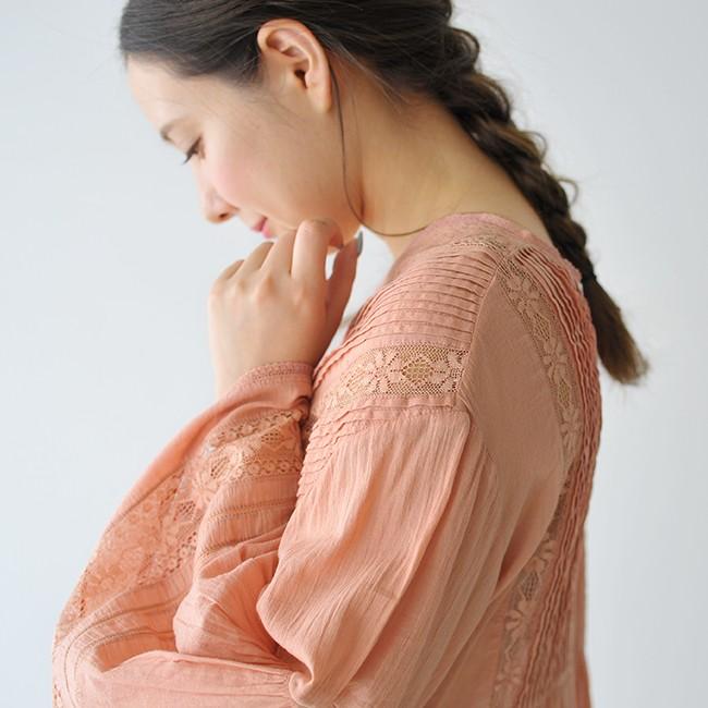 ヌキテパ ne Quittez pas Vネック ベルスリーブ レースブラウス プル