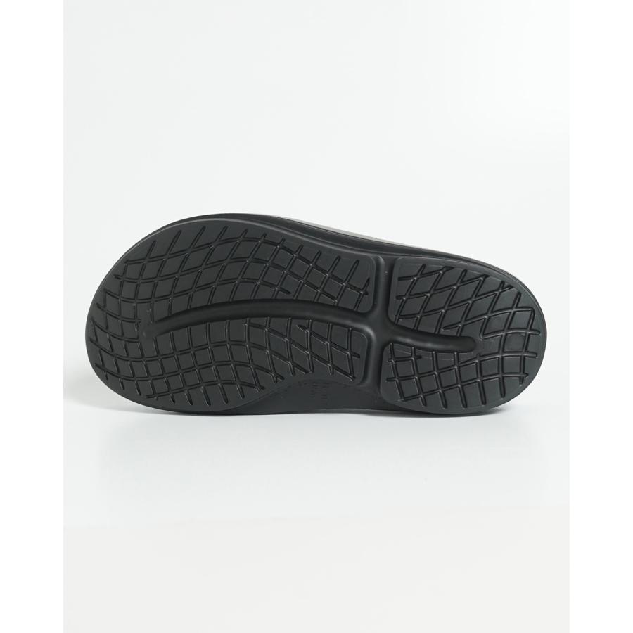 OOFOS OOmega OOahh ウーフォス ウーメガ 23 厚底 ベロア 完売品 OOMEGA OOAHH ウーフォス ウーメガ ベロア 厚底 サンダル