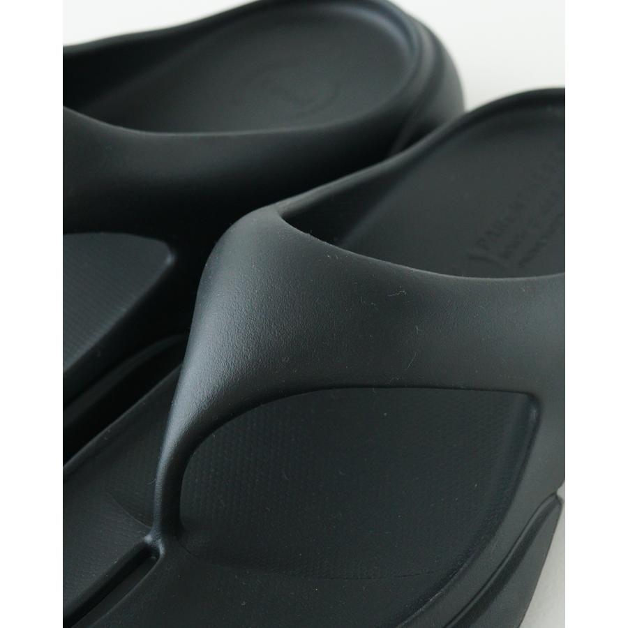 PAES 　New Flipflop ブラック　トングサンダル a53e780cf7f6d1c641a0a2ac5fca99