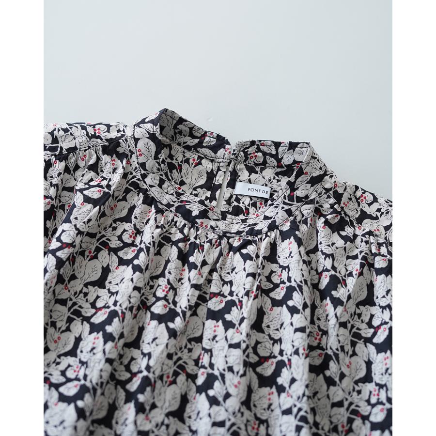 Pont de Chalons（ポンデシャロン） 定番リーフプリントブラウス