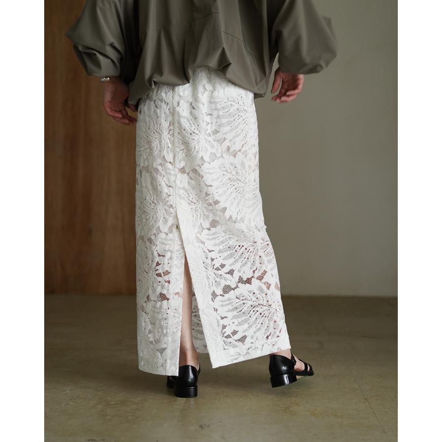 SACRA サクラ AUTUMN FLORA 花柄 ティアードスカート カーキ SACRA(サクラ)の【HPS別注】AUTUMN FLORA通販 | 集英社HAPPY PLUS STORE