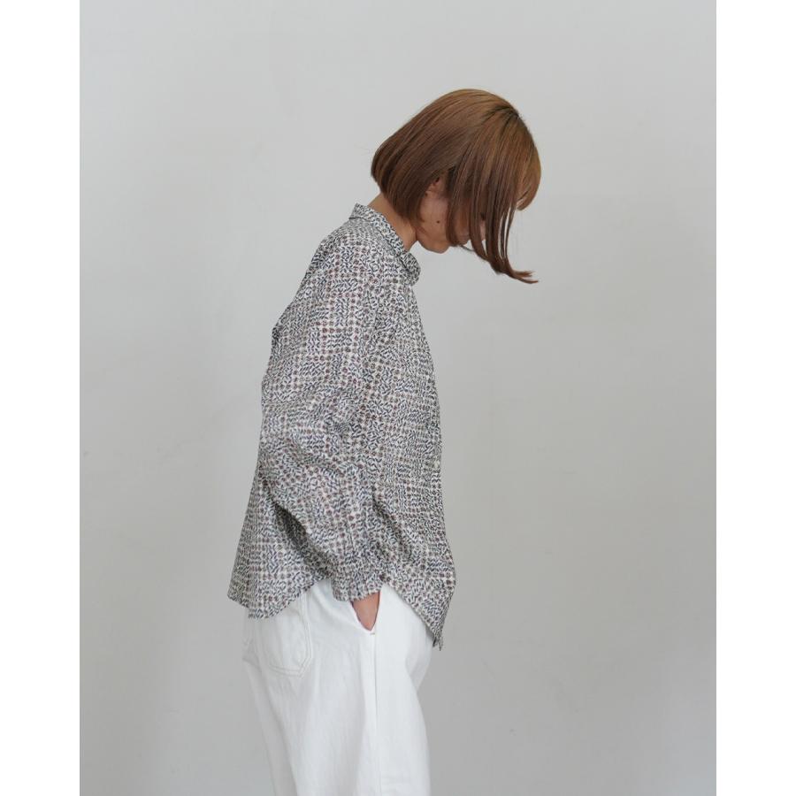 sosotto（ソソット） sosotto【日本別注色】LIBERTY PRINT ブラウス