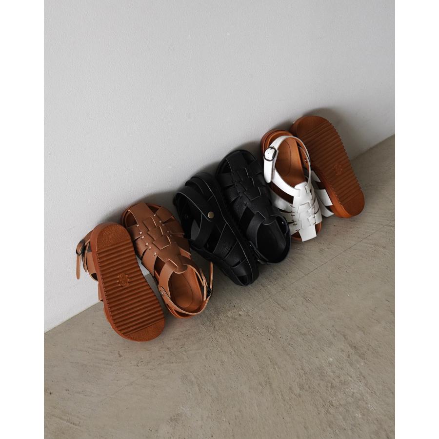 tumugu（ツムグ） × フーブ × hcubuch レザーグルカサンダル