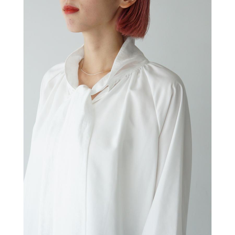 WHYTO（ホワイト） SALE！ホワイト WHYTO. シャツ ボウタイブラウス