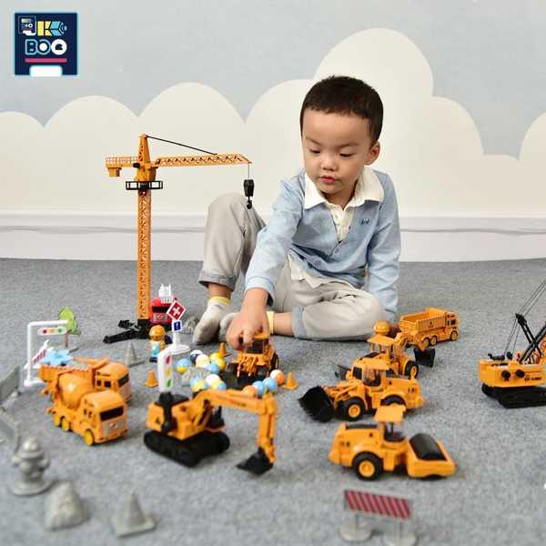 「スポロン様」リアル働く車ブルー！！入園入学７点セット！ おまけ付) ブルーダー MB 高所作業車 bruder BR02679 おもちゃ