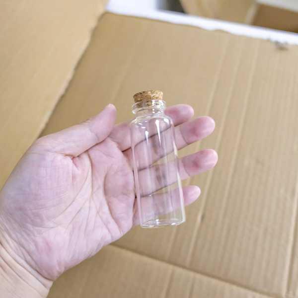 透明プラスチックボトル 51a9OlRHXrL.jpg_BO30,255,255,