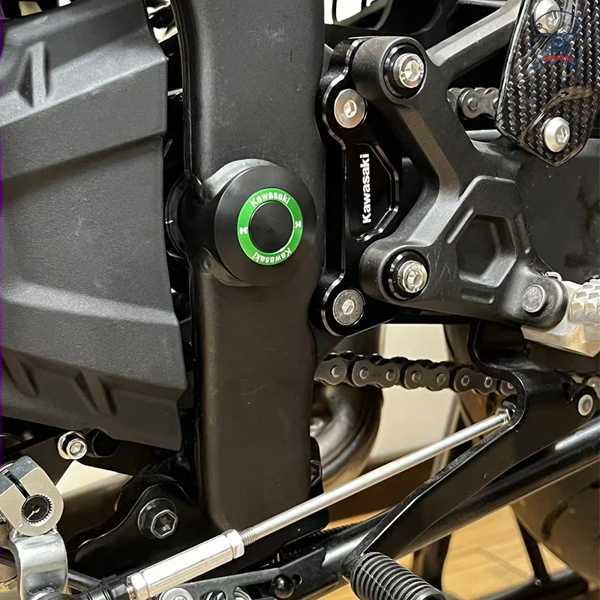 モーターサイクルフレームホールキャッププラグ スイングアーム モーターサイクルフレームホールキャッププラグ スイングアーム
