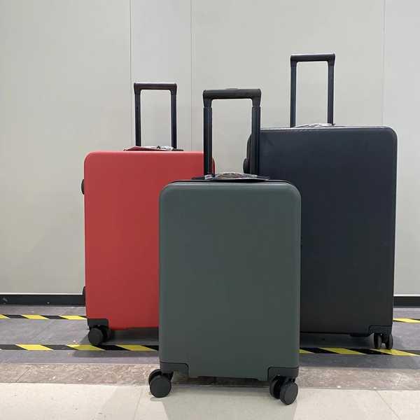 旅行荷物純粋な黒、白、緑高級トロリースーツケース男性と女性の