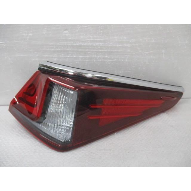 レクサス ES 6AA-AXZH10 右テールランプ 81551-33591 309520  